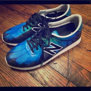 New Balance 420 Butterfly Sneakers